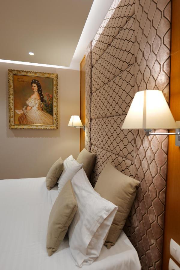 Hotel Queen Selita e Vogel Екстер'єр фото