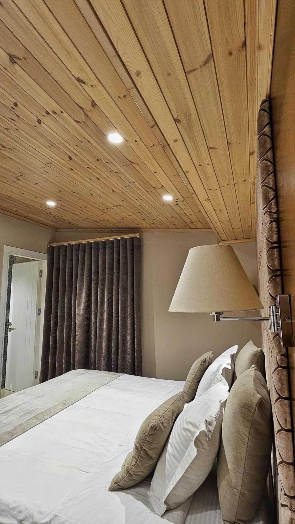 Hotel Queen Selita e Vogel Екстер'єр фото