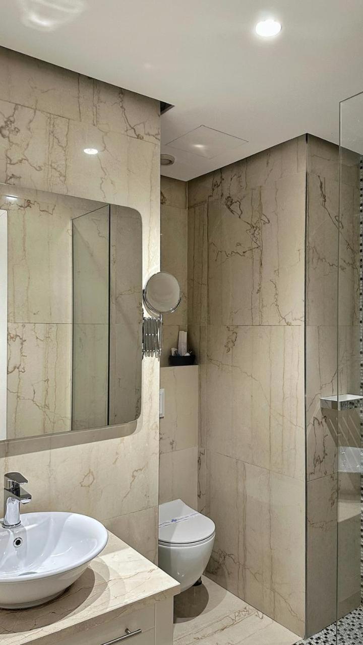 Hotel Queen Selita e Vogel Екстер'єр фото